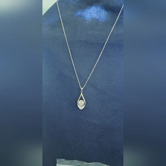 MOSSINITE NECKLACE 3CT - Picture 2 of 7